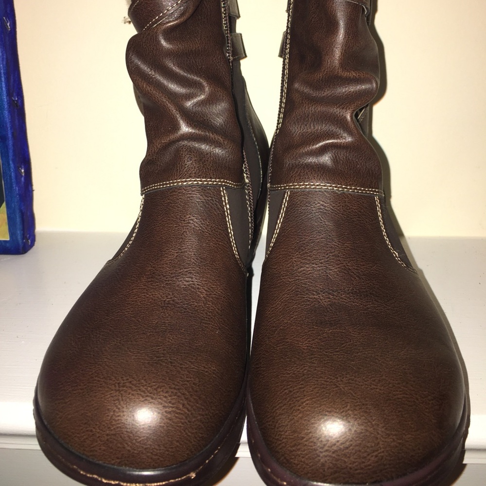 Short wedge brown booties! Brand new!